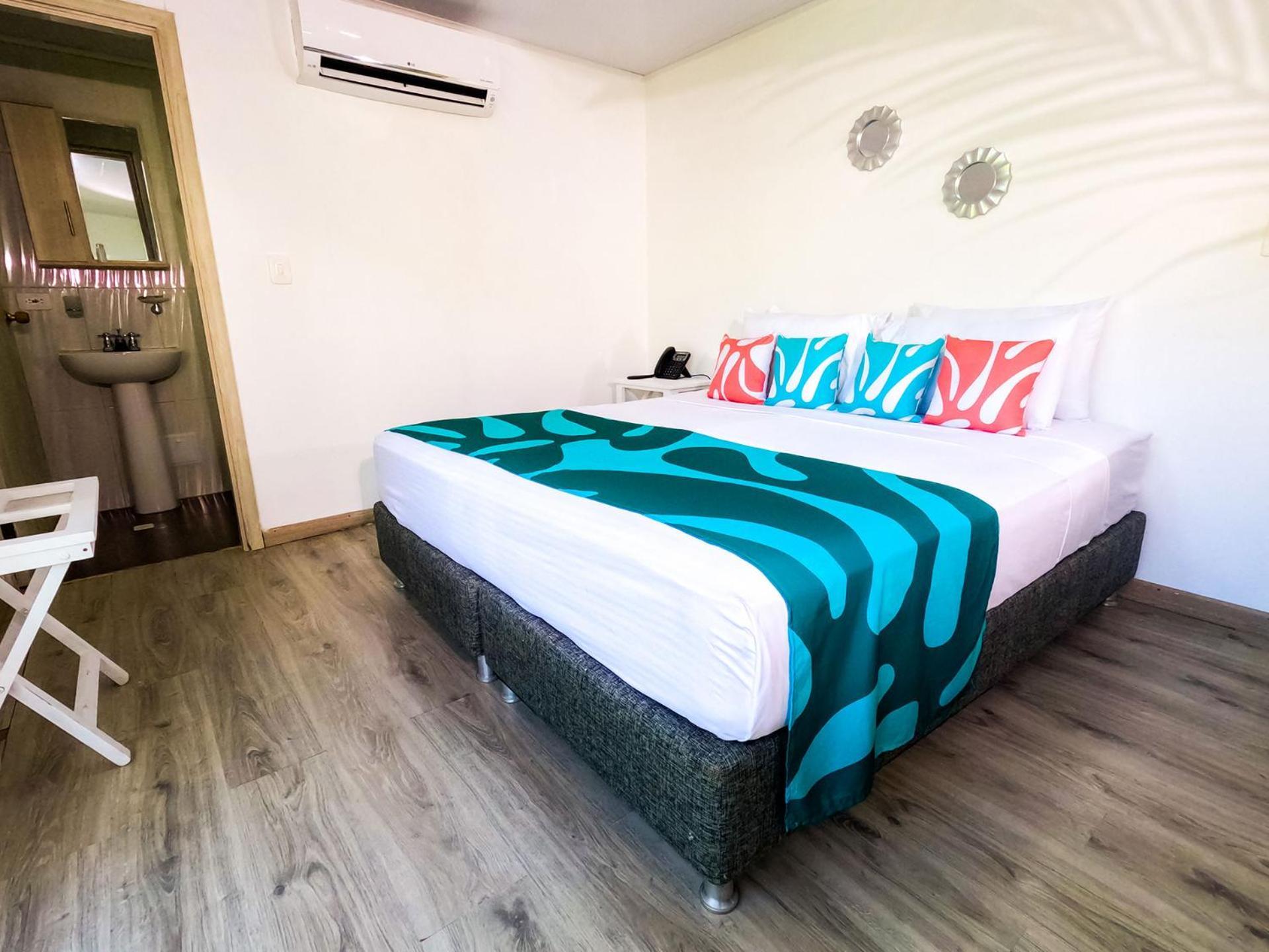 Hotel Caribbean Coral La Loma  Ngoại thất bức ảnh